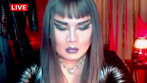 Snapshot of temptress_cocoxxx chatting on 04-25-26, 05:10 Mistress Coco online show from 04-25-26, 05:10