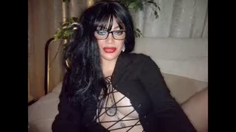 talia i m  french girl online show from 06-04-26, 06:25