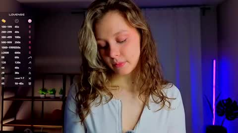 Snapshot of tender__beauty chatting on 05-23-26, 05:06 Hey Im Aneta online show from 05-23-26, 05:06