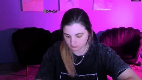 Snapshot of tender_louise chatting on 02-22-26, 09:57 ur Louise online show from 02-22-26, 09:57