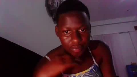 Snapshot of tenderbree chatting on 10-31-25, 09:16 tenderbree online show from 10-31-25, 09:16