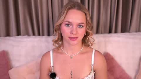 Ellis online show from 12-14-25, 06:12