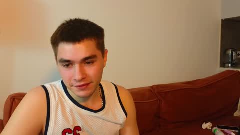 Amanda and Kenny online show from 02-08-25, 03:31