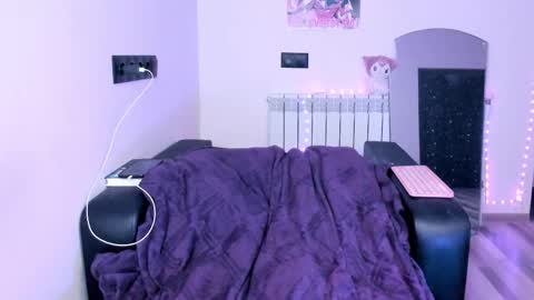 Kira online show from 02-13-26, 10:50