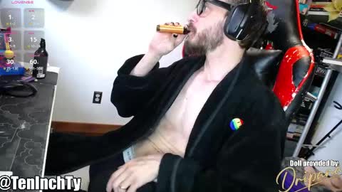 Ty online show from 04-14-26, 04:46