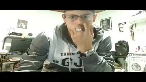 teoyes_ online show from 12-17-25, 04:07