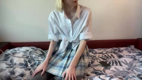 Anna online show from 02-23-26, 05:16