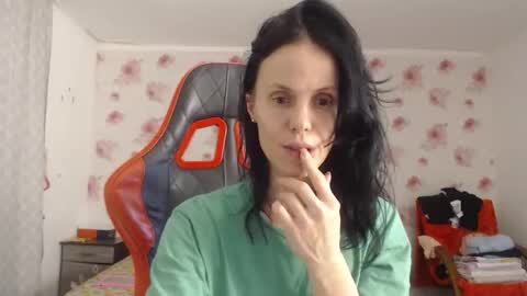 Snapshot of teresalovex chatting on 10-16-25, 05:36 teresalovex online show from 10-16-25, 05:36