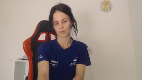 Snapshot of teresalovex chatting on 10-17-25, 07:05 teresalovex online show from 10-17-25, 07:05