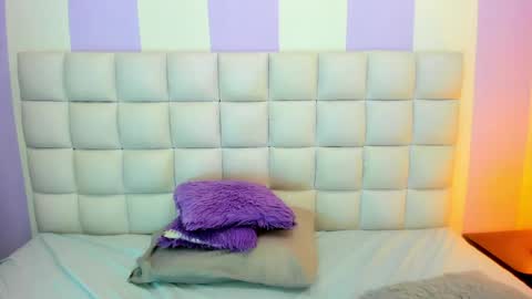 Snapshot of teresasroom_ chatting on 05-20-26, 01:28 Teresa online show from 05-20-26, 01:28