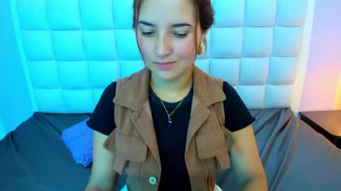 Snapshot of teresasroom_ chatting on 05-24-26, 04:56 Teresa online show from 05-24-26, 04:56