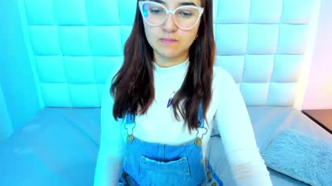 Snapshot of teresasroom_ chatting on 05-29-26, 02:04 Teresa online show from 05-29-26, 02:04