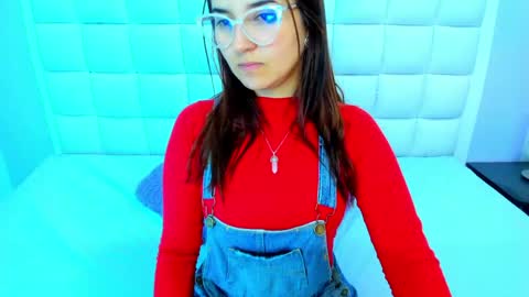 Snapshot of teresasroom_ chatting on 06-06-26, 03:00 Teresa online show from 06-06-26, 03:00