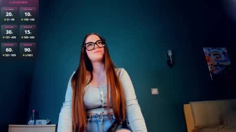 Julia online show from 02-11-26, 05:07