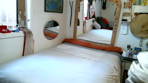 Axle online show from 01-16-25, 04:18