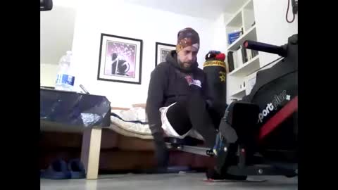 Snapshot of terre28 chatting on 03-23-26, 01:15 terre28 online show from 03-23-26, 01:15
