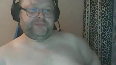 Snapshot of tervetuleksi chatting on 10-17-25, 10:12 tervetuleksi online show from 10-17-25, 10:12