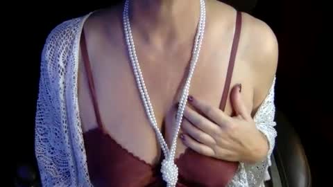 tessa_foxxx online show from 11-05-25, 10:37