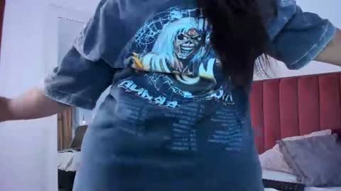 Snapshot of tessa_sinclaire chatting on 06-10-26, 10:08 TERESA online show from 06-10-26, 10:08