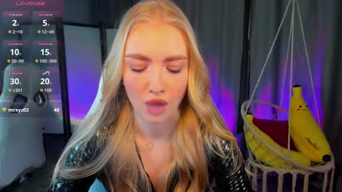 TessaHamilton online show from 02-08-26, 08:07