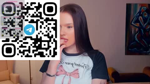 Snapshot of tessiekhanponaphan chatting on 02-23-26, 05:43 Cindy online show from 02-23-26, 05:43