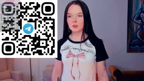 Snapshot of tessiekhanponaphan chatting on 02-26-26, 06:07 Cindy online show from 02-26-26, 06:07