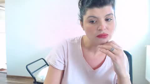 naughty tess online show from 02-12-25, 11:29