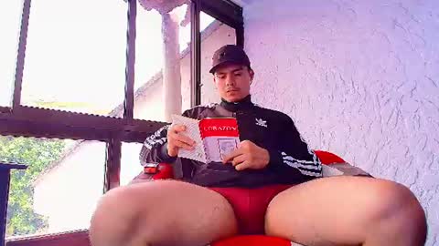 Snapshot of tette_valentine chatting on 07-08-26, 02:54 tette_valentine online show from 07-08-26, 02:54