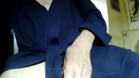 Snapshot of tetuo2 chatting on 07-16-26, 11:05 tetuo2 online show from 07-16-26, 11:05