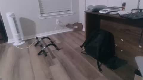 Snapshot of texansm chatting on 02-07-25, 12:31 Texan online show from 02-07-25, 12:31