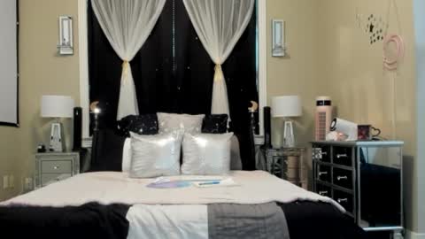 peachy online show from 04-26-26, 07:55