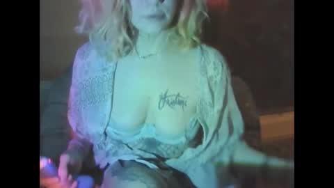 TEXASGIRLLLL online show from 05-04-26, 03:13