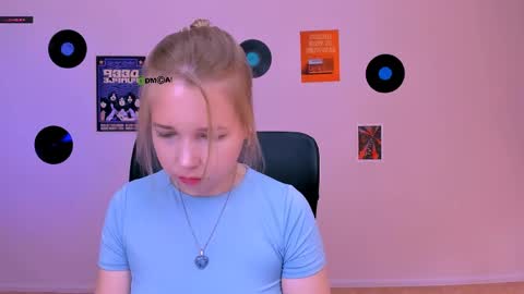 teya_starling online show from 05-18-26, 07:25