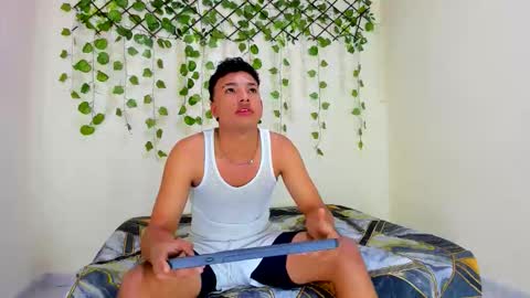 Snapshot of teylor_hot_21cm chatting on 04-12-26, 05:23 teylor_hot_21cm online show from 04-12-26, 05:23