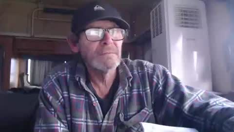 Snapshot of tezzar1 chatting on 07-11-26, 05:43 tezzar1 online show from 07-11-26, 05:43