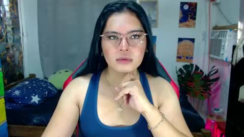 Snapshot of tgirlselena chatting on 05-25-26, 10:49 tgirlselena online show from 05-25-26, 10:49