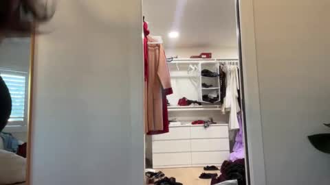 Snapshot of tgirltoesx chatting on 02-08-26, 09:29 babygirlmami online show from 02-08-26, 09:29