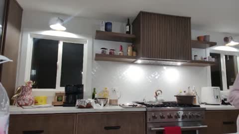 Snapshot of tgirltoesx chatting on 02-15-26, 09:30 babygirlmami online show from 02-15-26, 09:30