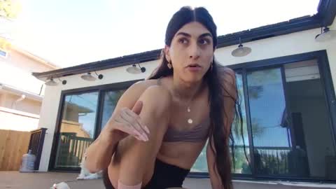 Snapshot of tgirltoesx chatting on 02-25-26, 09:35 babygirlmami online show from 02-25-26, 09:35