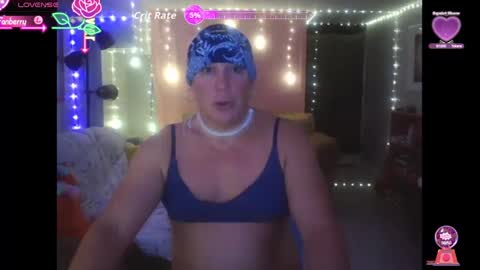 lacey online show from 09-14-25, 04:39