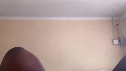 thabangj1069 online show from 10-01-25, 10:32