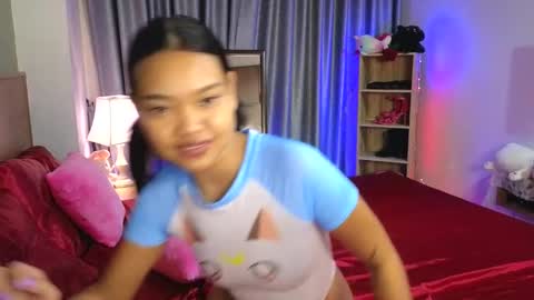 AbbieThai  online show from 11-14-25, 01:43