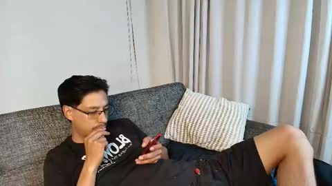Snapshot of thaisadara24 chatting on 05-15-26, 11:23 T H A I S online show from 05-15-26, 11:23