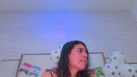 Snapshot of thalia888_ chatting on 06-20-26, 07:05 thalia888_ online show from 06-20-26, 07:05