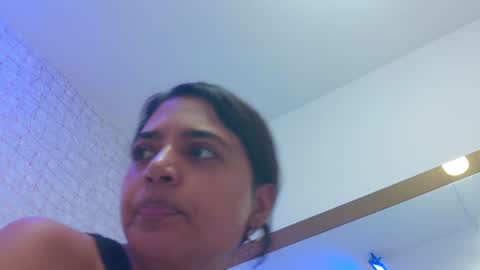 Snapshot of thalia888_ chatting on 07-18-26, 07:06 thalia888_ online show from 07-18-26, 07:06