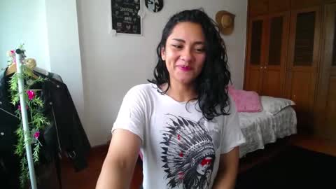    online show from 03-06-25, 05:54