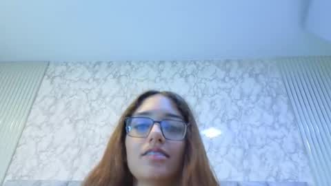 Snapshot of thaliavegas chatting on 05-29-26, 05:16 Thalia online show from 05-29-26, 05:16