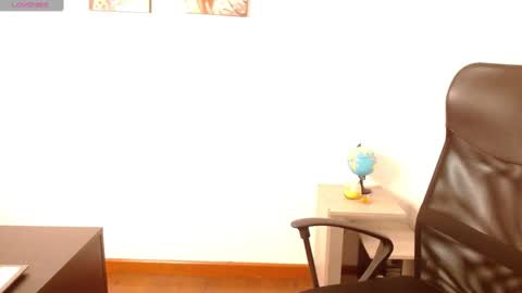   online show from 03-11-25, 06:52