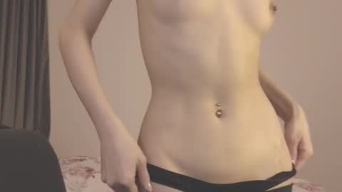 thanos_world1321002 online show from 10-04-25, 05:44