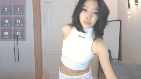 thanos_world1321002 online show from 02-25-26, 01:04